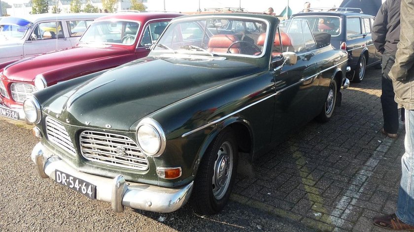 Вольво Амазон 1970 красный