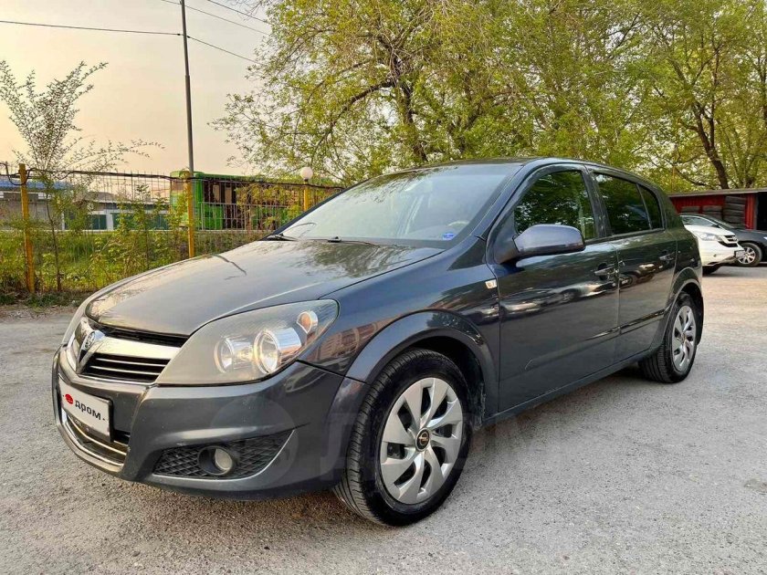 Опель Астра h 2007 хэтчбек