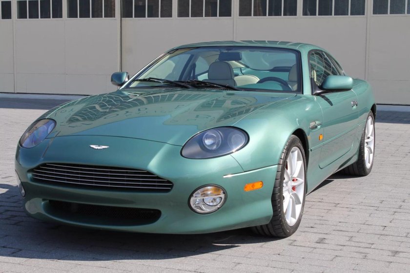 Астон Мартин db7 Vantage 2000
