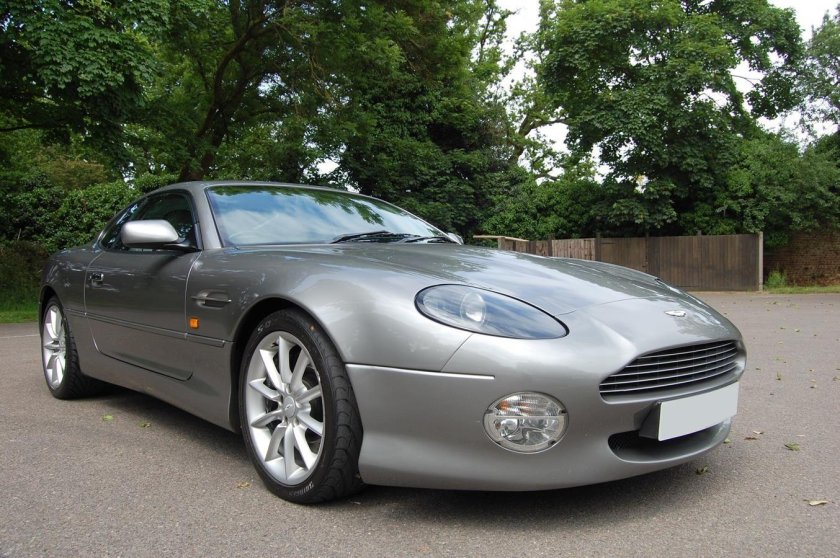 Астон мартин db7 vantage 2000