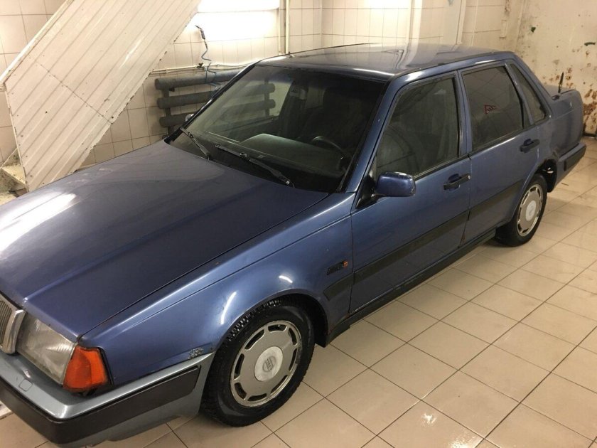 Volvo 460 1.8 МТ, 1997,