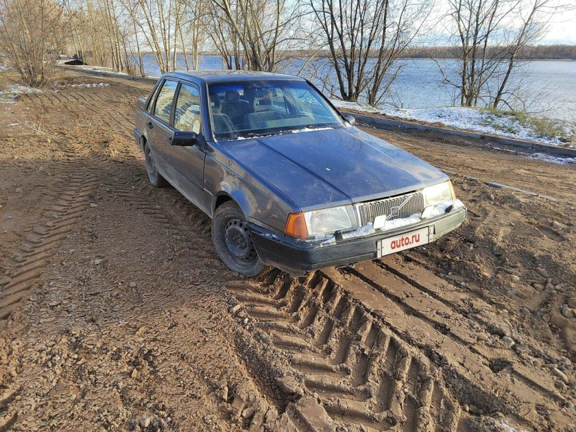 Volvo 460, 1991