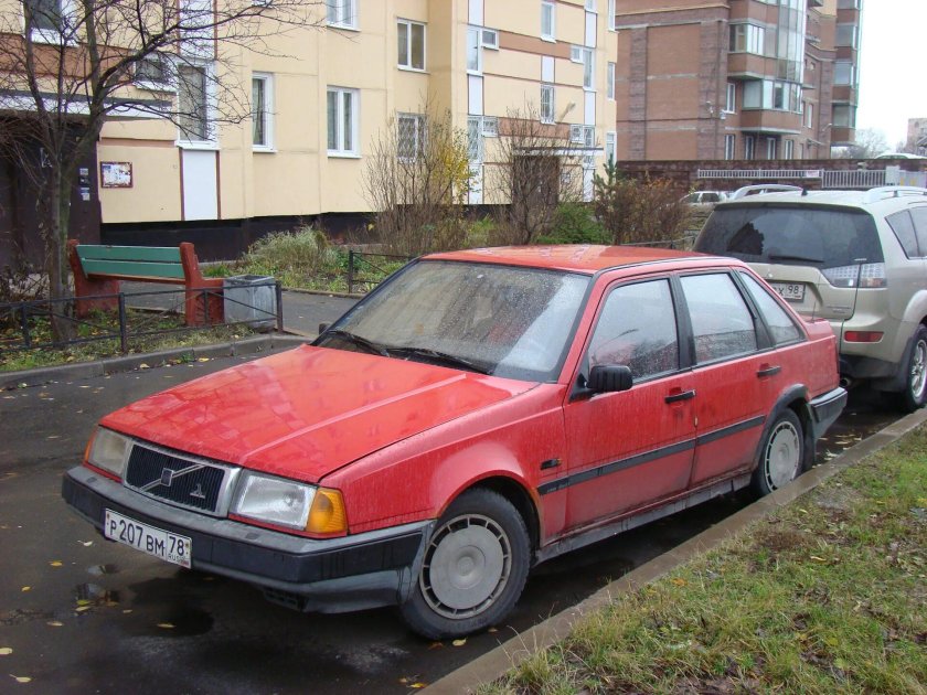 Volvo 440