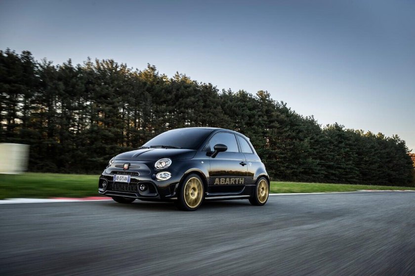 Abarth 595 competizione