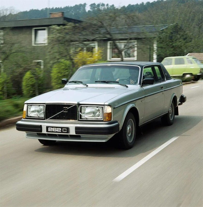 Volvo 262c