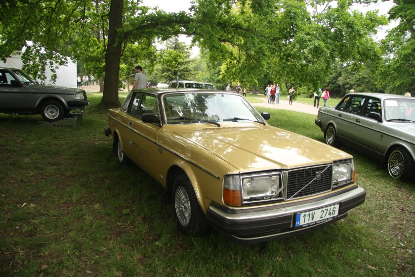 Вольво старая