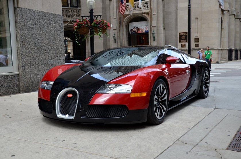 Бугатти Вейрон 2008