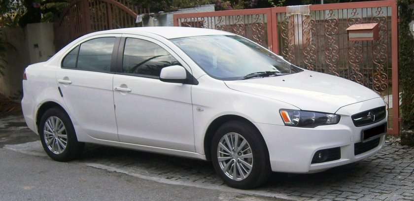 Mitsubishi Lancer 10 Inspira