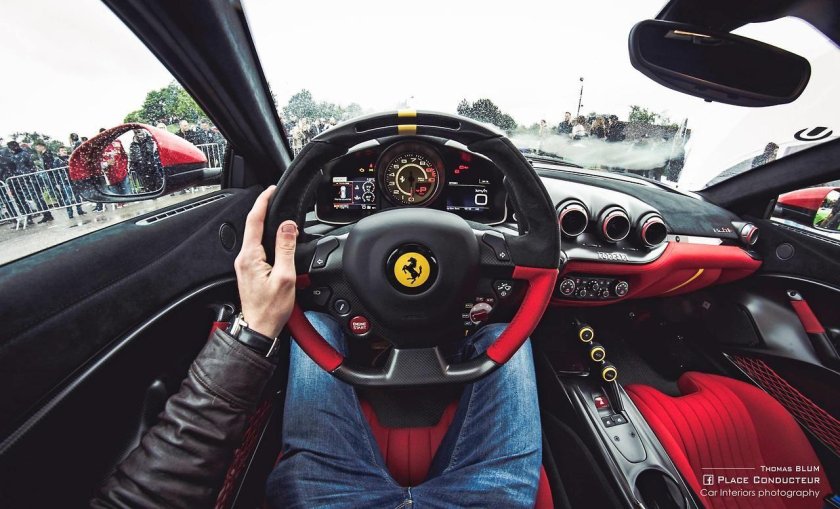 Ferrari LAFERRARI салон