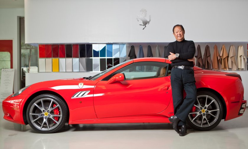 Деннис Фонг с Феррари