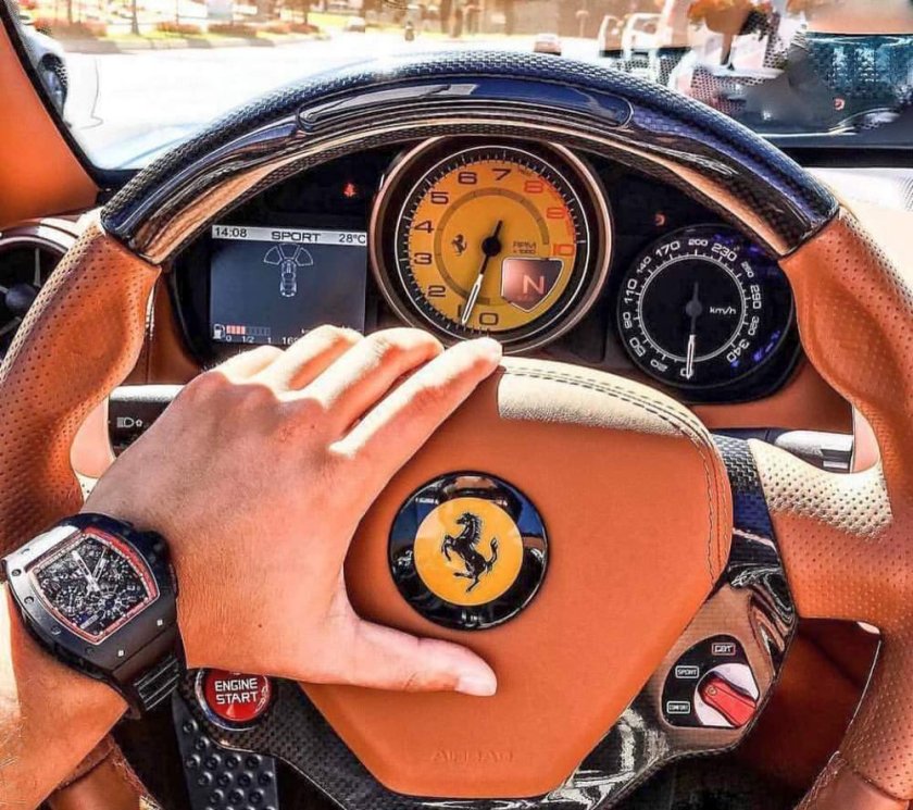Руль Феррари