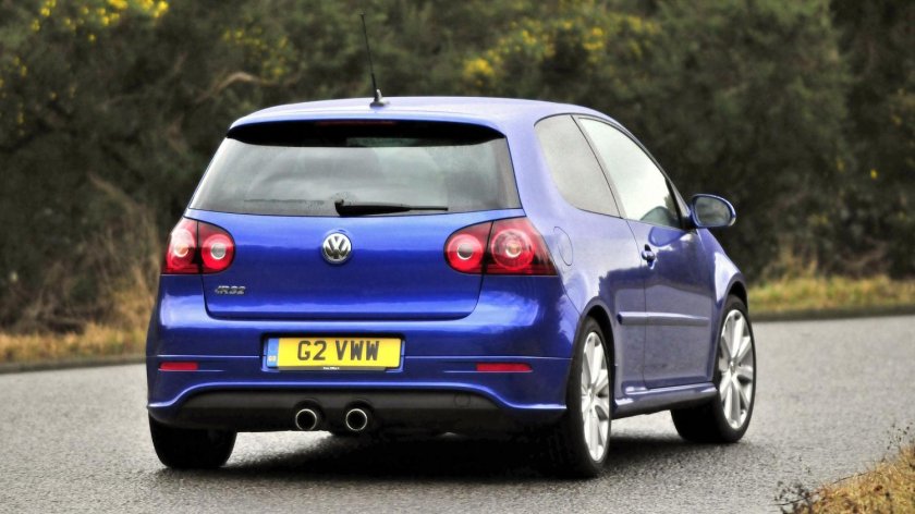 VW Golf r32