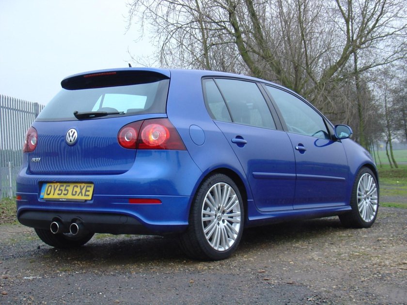 Фольксваген Golf r32