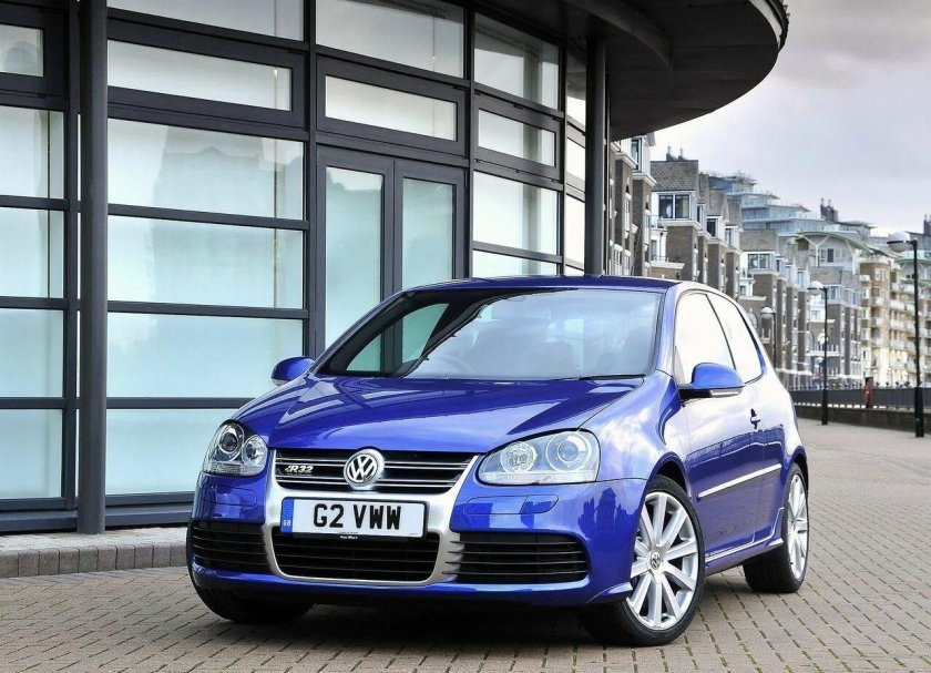 Volkswagen golf gti r32
