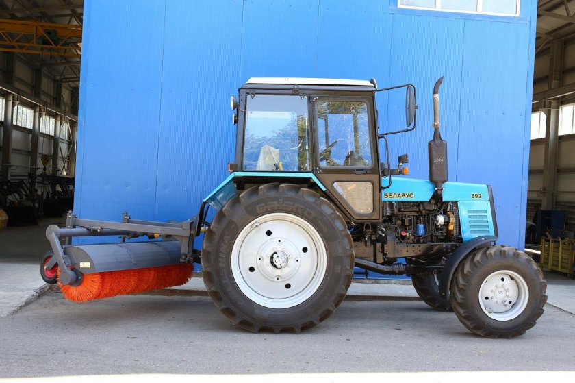 Щетка Коммунальная МТЗ- мк2