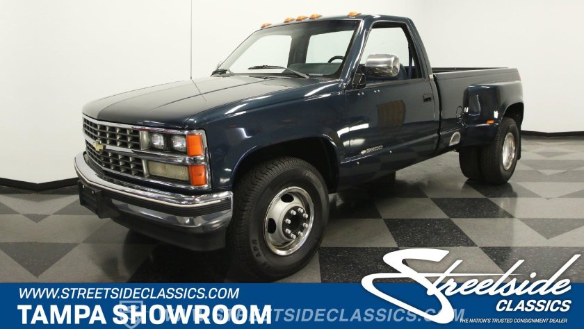 Chevrolet-Silverado 3500 Dually