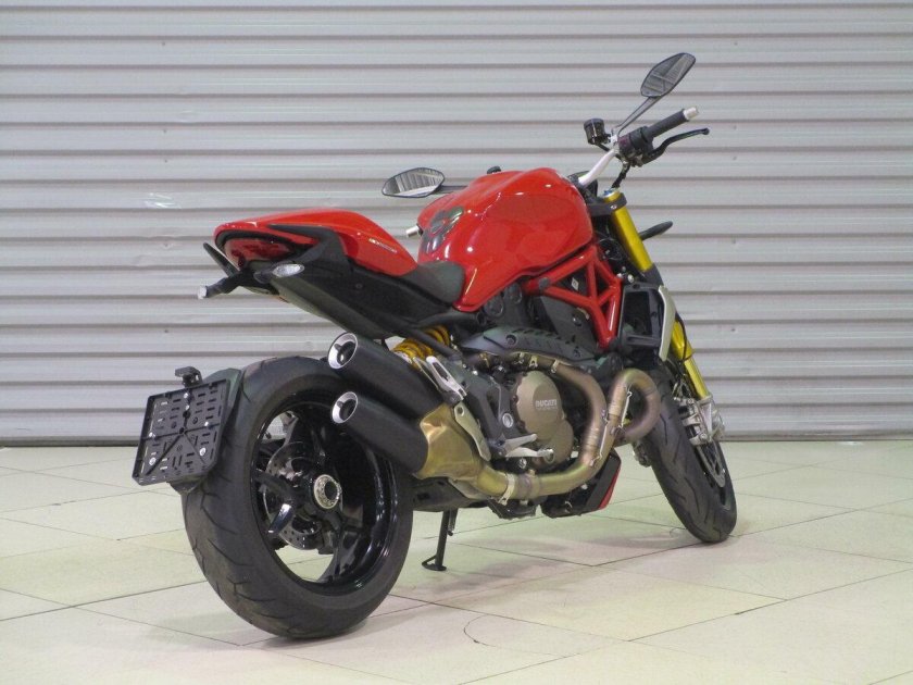 Ducati monster 1200
