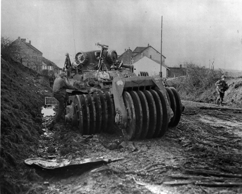 Минный тральщик Шерман