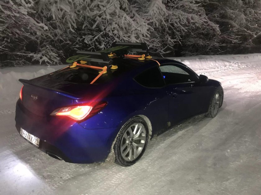 Genesis Coupe багажник