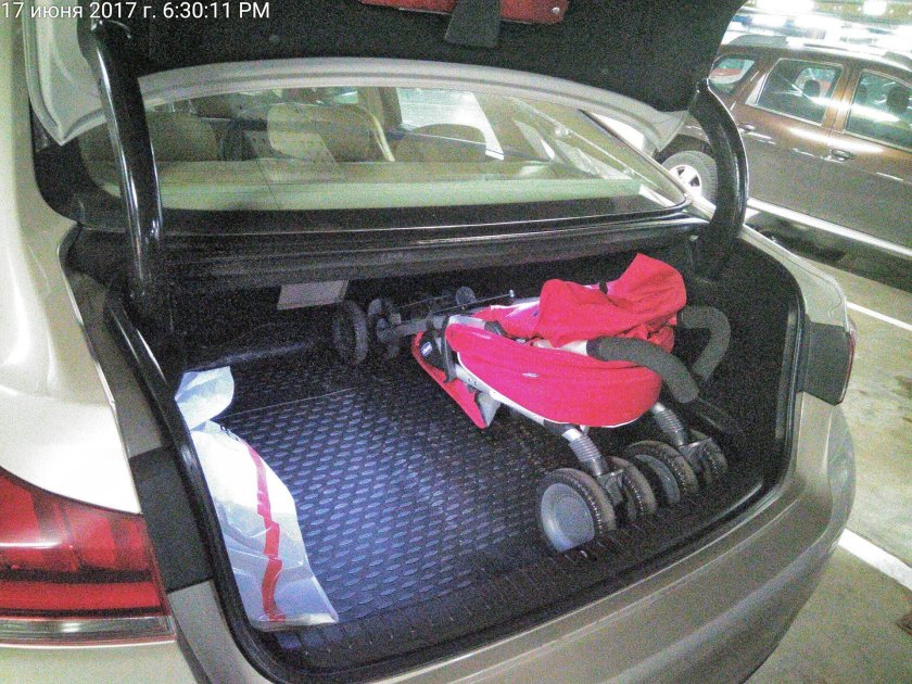 Коляска в Kia Rio 4