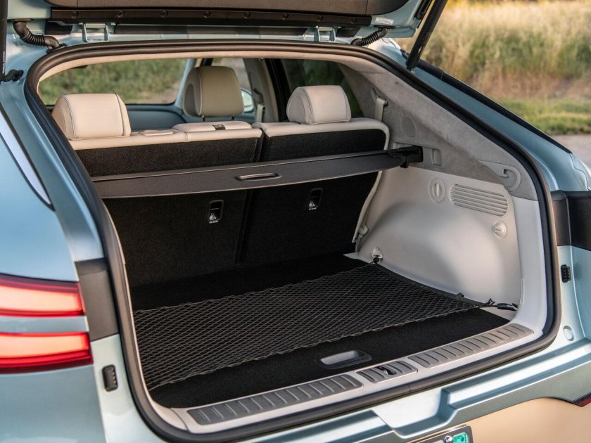 Дженезис gv60