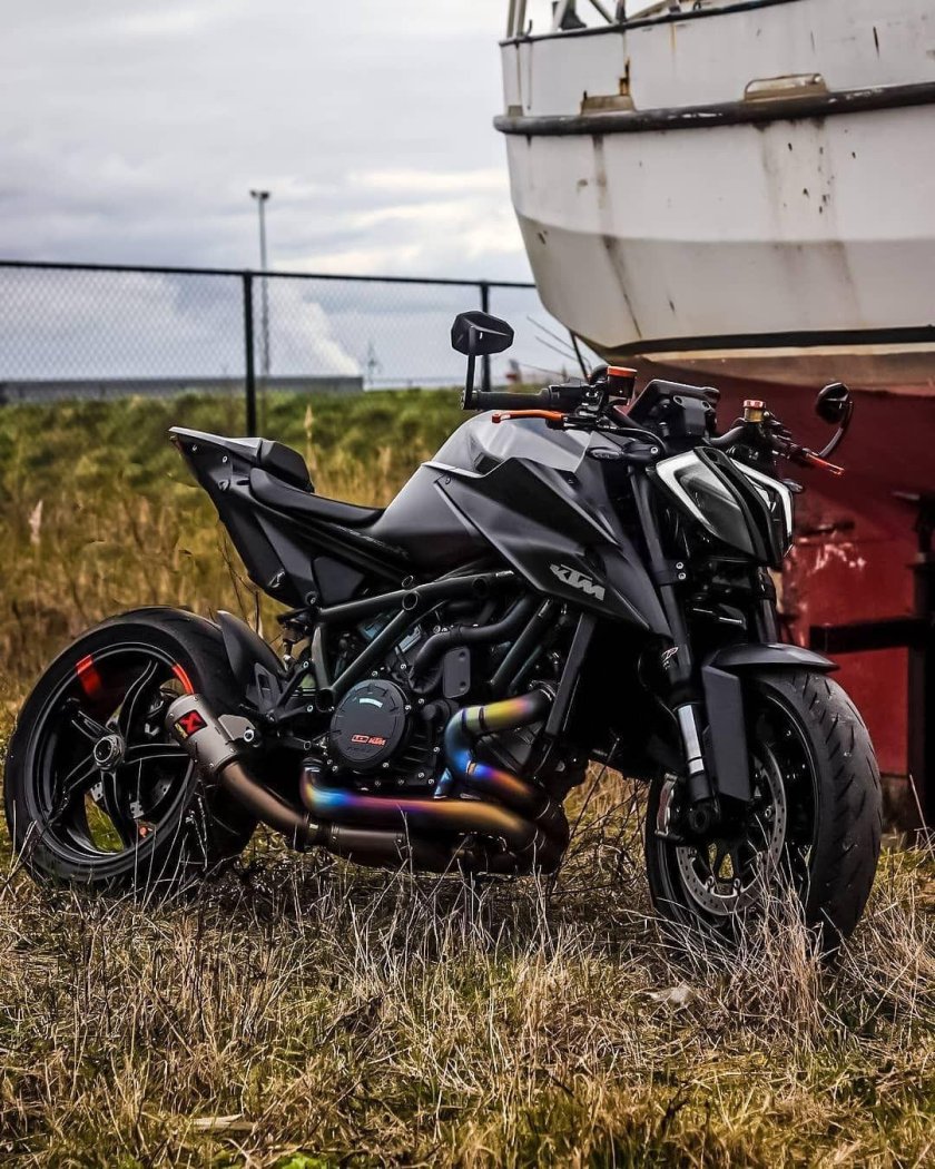 Дюк мотоцикл 400