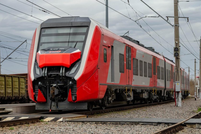 Скоростной электропоезд ласточка