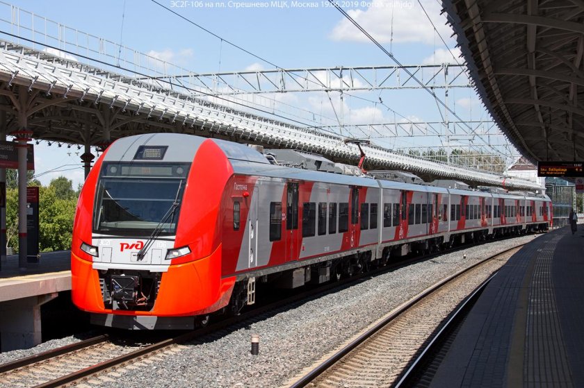 Электропоезд Ласточка эс1