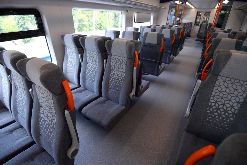 Поезд Ласточка салон внутри