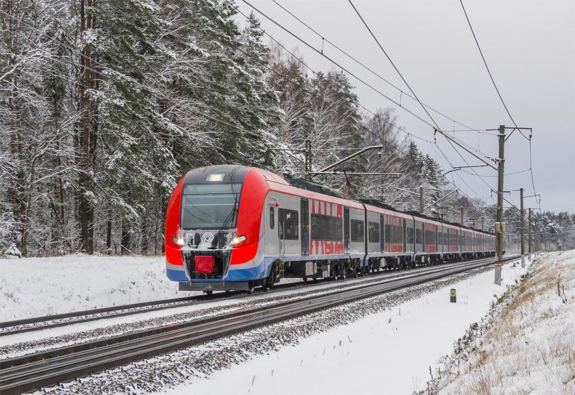 Электропоезд эс2г Ласточка