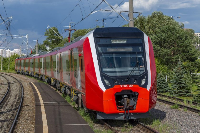 ЭС 104 Восток электропоезд