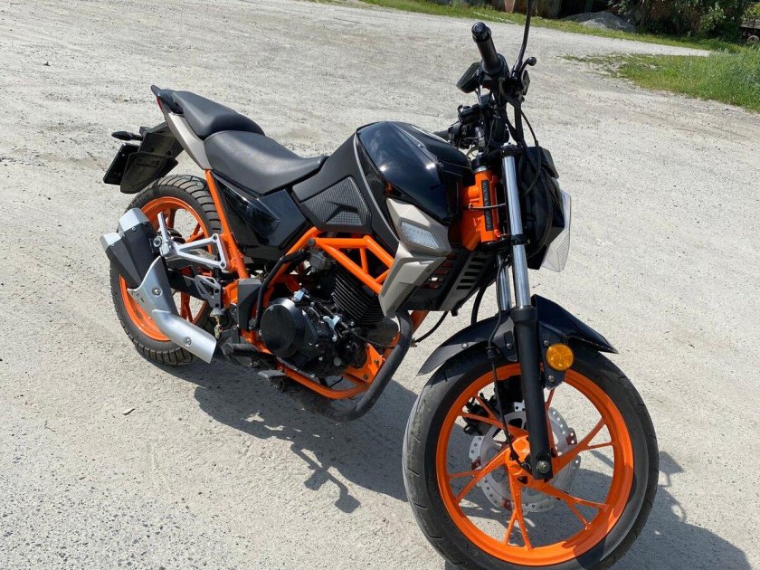 Мотоцикл nitro 200