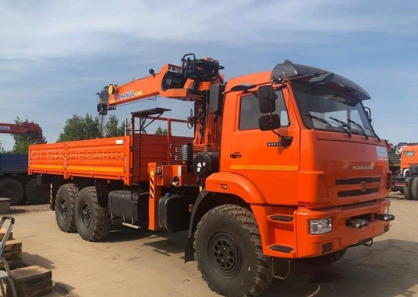 КАМАЗ 43118 С КМУ Hangil 756