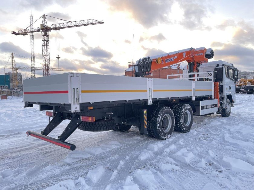 Shacman x3000 с КМУ