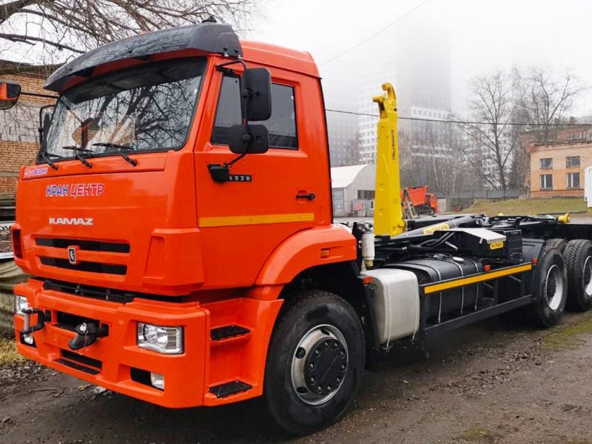 КАМАЗ 6520-53