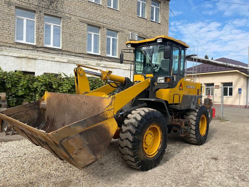 Митсубер фронтальный погрузчик