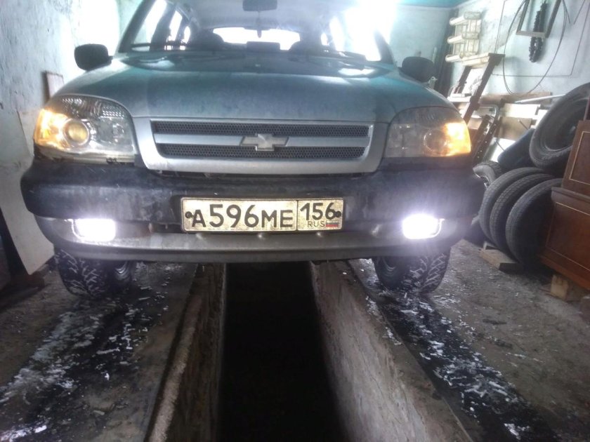 Какие противотуманки можно ставить на ниву Шевроле без штрафа