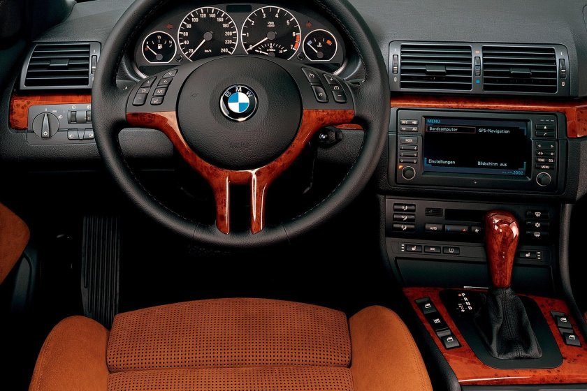 БМВ е46 салон