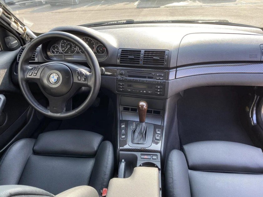 BMW 3 2002 салон