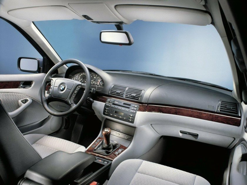 BMW 330 e46 салон