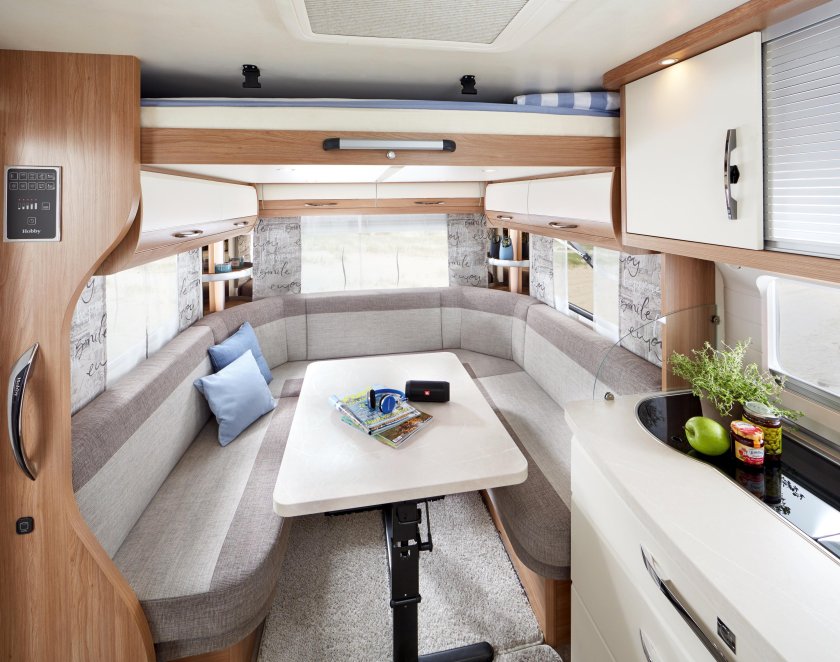 Rest Hobby 440 Caravan