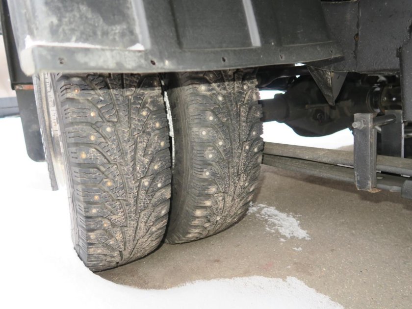 УАЗ профи 236031