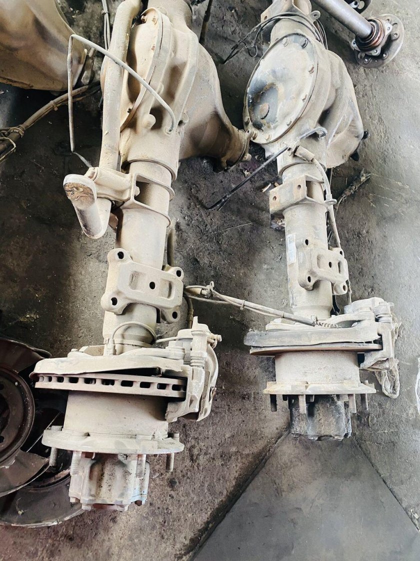 Задний мост от Мерседес Спринтер рекс