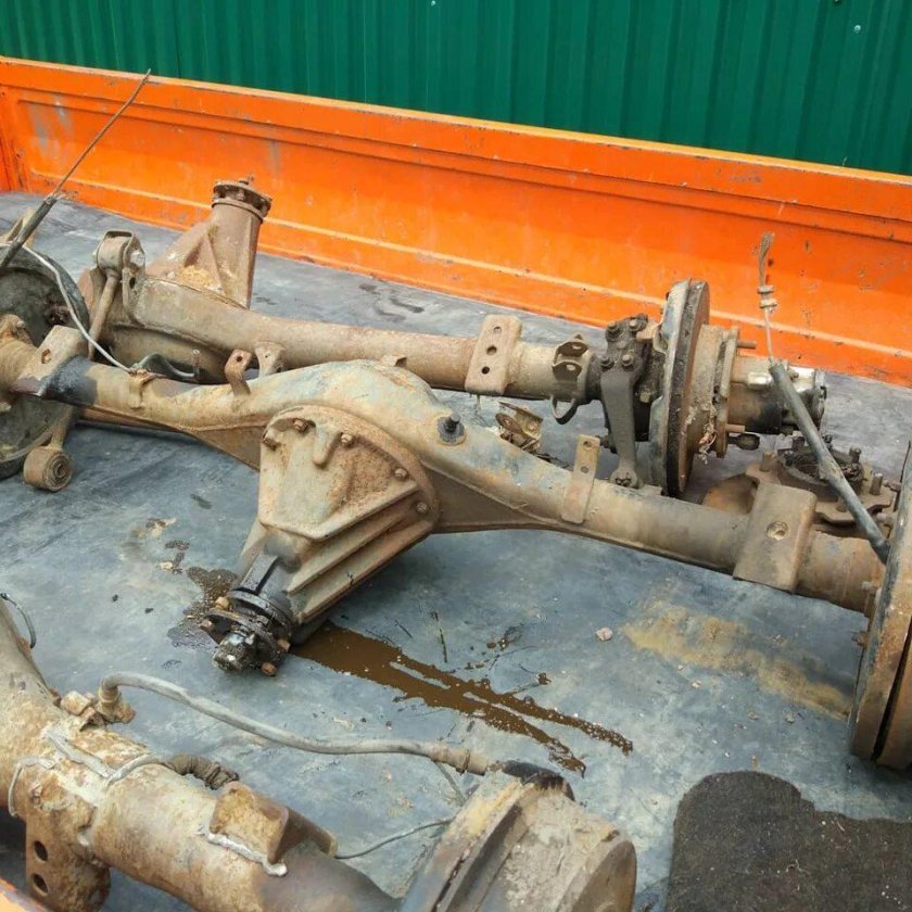 Задний мост Toyota Hilux