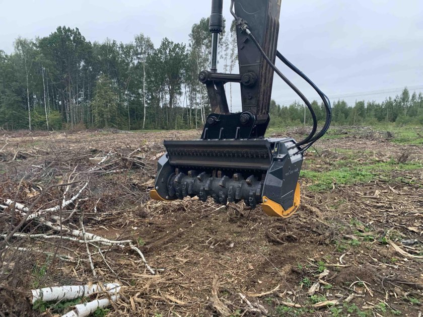 Мульчер на экскаватор