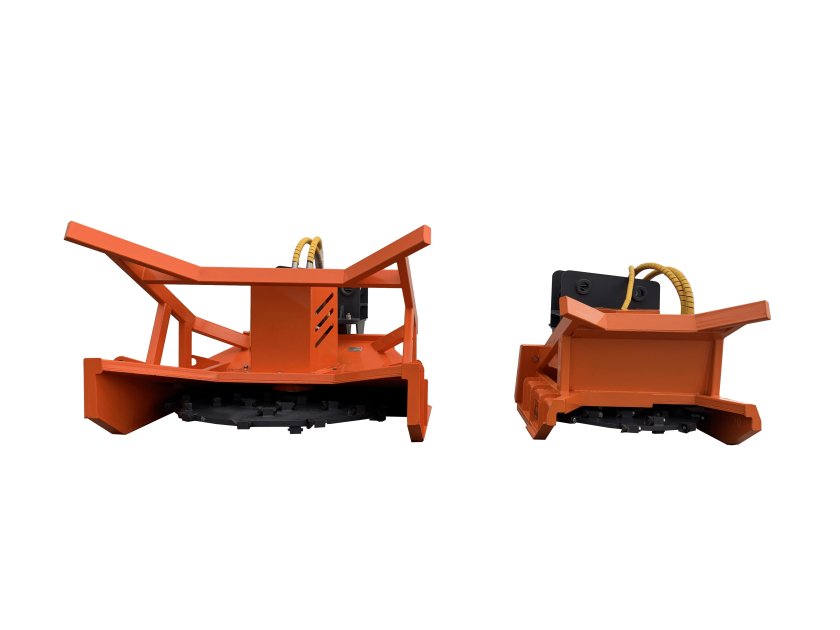 Экскаватор Hitachi zx130- 5g, с мульчером um-Forest d100h