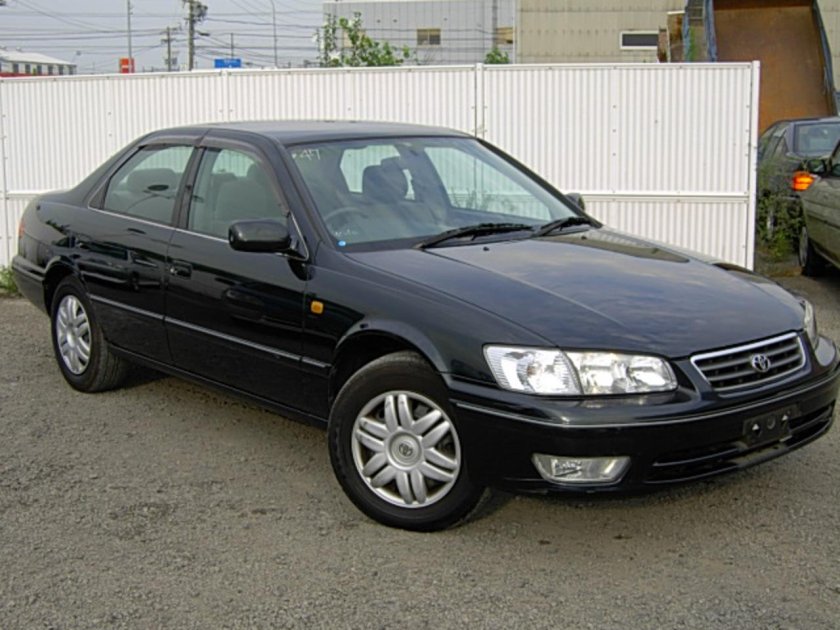 Camry 25 Gracia