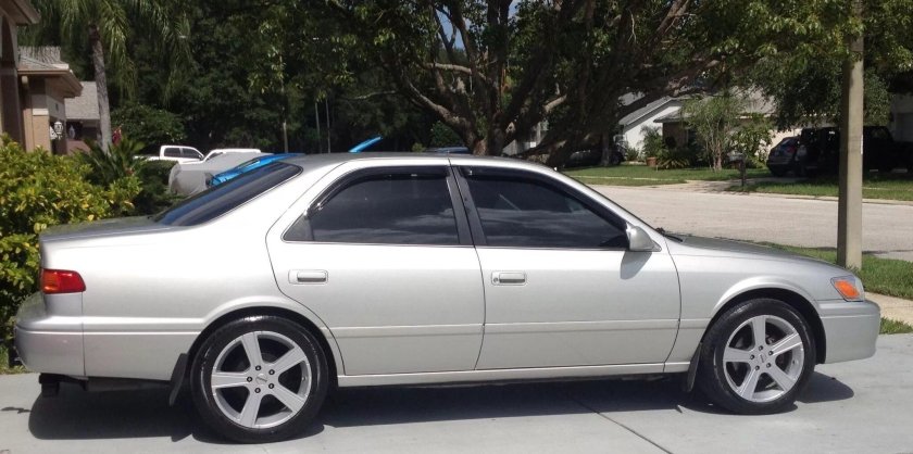 Toyota Camry 2001