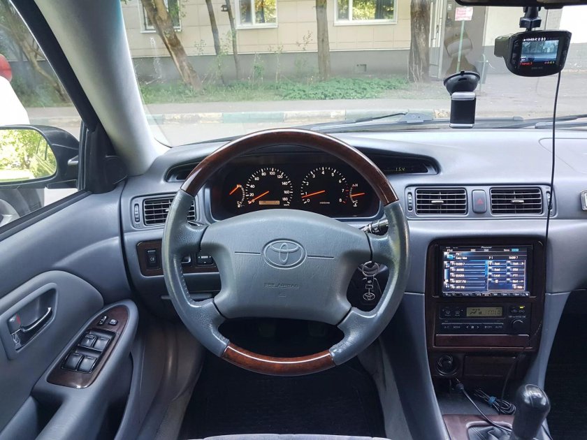 Toyota Camry xv20 Interior