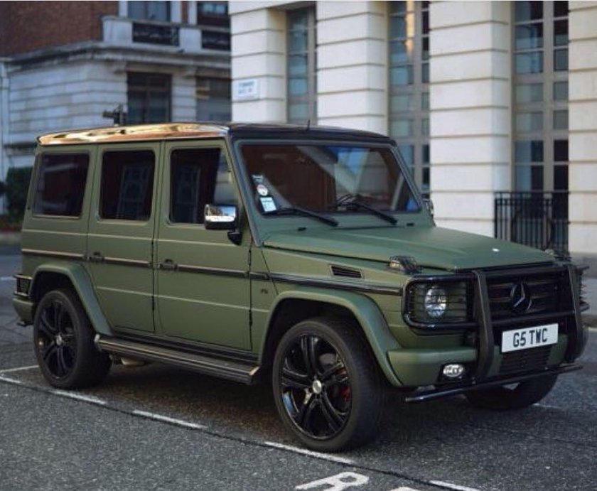 Mercedes Benz g63 AMG хаки